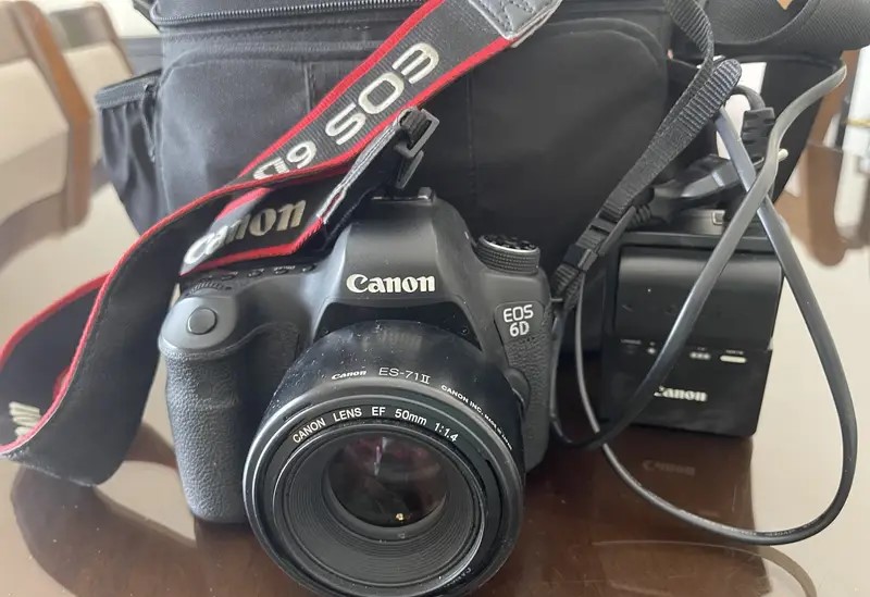 Canon 6 D Full Frame Camera With Prime Lens Ef 50 Mm (1.4 F)